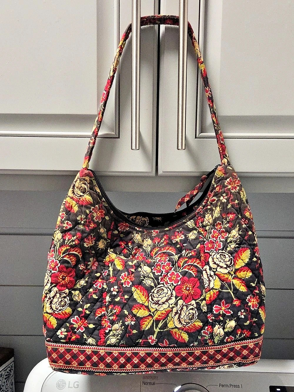 Vera Bradley Floral Hobo Bag in the Retired Anastasia Pattern!